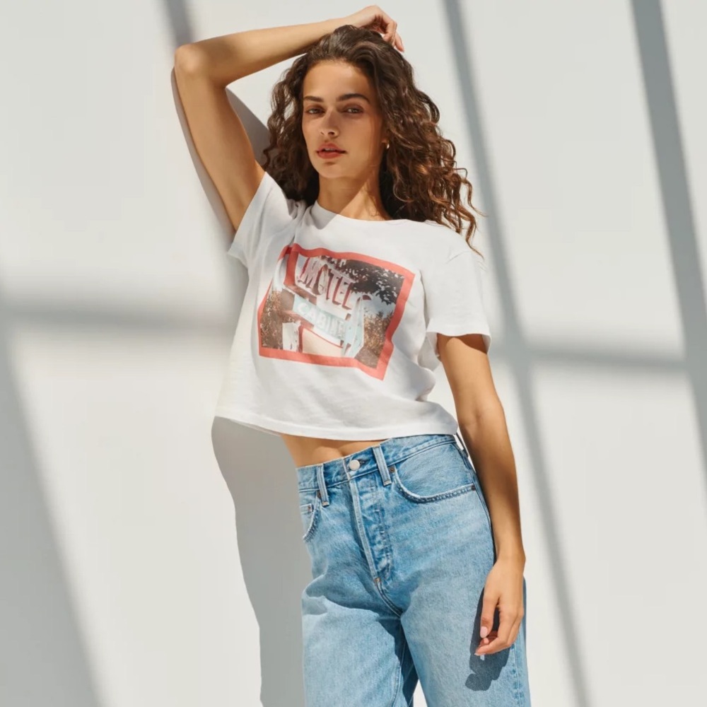 Aritzia Denim Forum Nico Motel Cabine tshirt white sz M